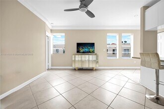 1559 Michigan Ave in Miami Beach, FL - Building Photo - Building Photo