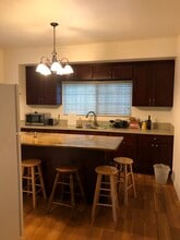 1259 W 35th St in Los Angeles, CA - Foto de edificio - Building Photo