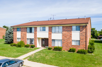 Stony on Van Dyke in Washington, MI - Building Photo - Building Photo