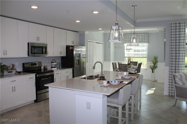 property at 5427 Double Eagle Cir