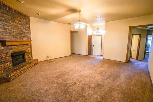 904 Goshawk Dr in Norman, OK - Building Photo - Building Photo