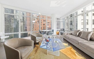 207 E 57th St, Unit 12a in New York, NY - Building Photo