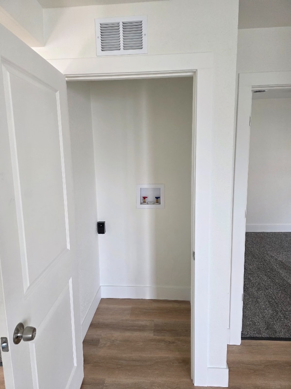 336 Warren Ave, Unit # 2 in Niles, OH - Foto de edificio - Building Photo