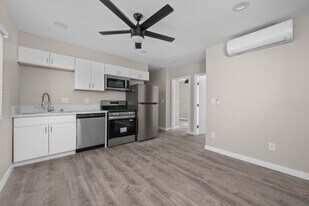 4924 Tierra Baja Way in San Diego, CA - Building Photo