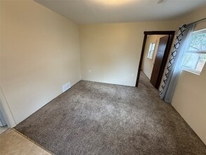 1139 W 36th St in Erie, PA - Building Photo - Building Photo