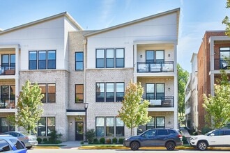 Legacy at Jeffrey Park in Columbus, OH - Foto de edificio - Building Photo