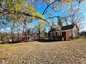 266 Fingar Rd in Hudson, NY - Building Photo - Building Photo