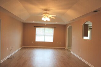 8617 Olivera St in Navarre, FL - Building Photo - Building Photo