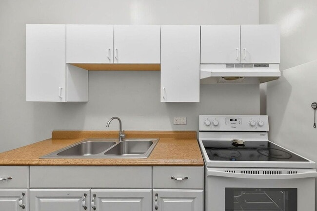 2431 Ohio Ave in Cincinnati, OH - Building Photo - Building Photo