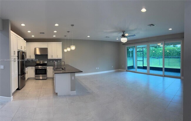 12780 SW Clear Water Way in Port St. Lucie, FL - Building Photo - Building Photo