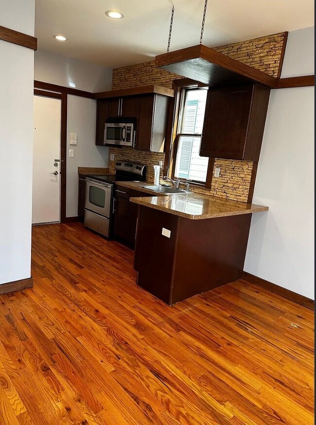 68 W 19th St, Unit Apartment 4