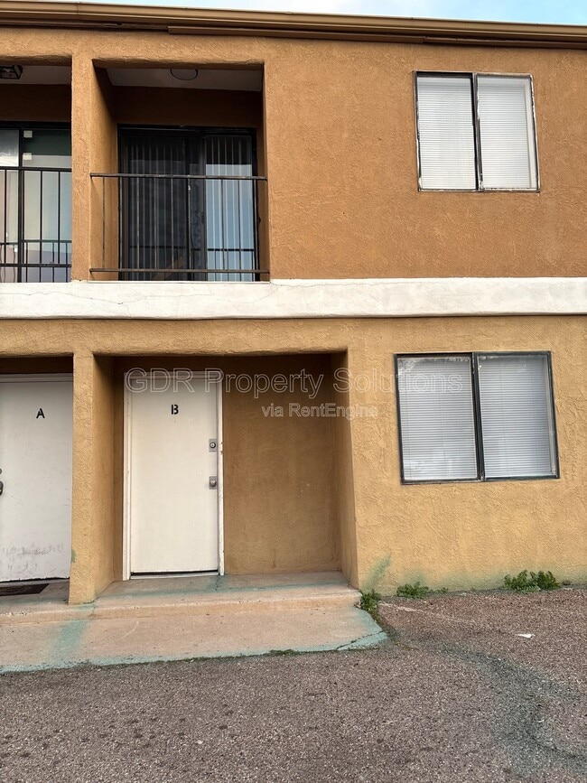 property at 3505 Tyson Pl NE