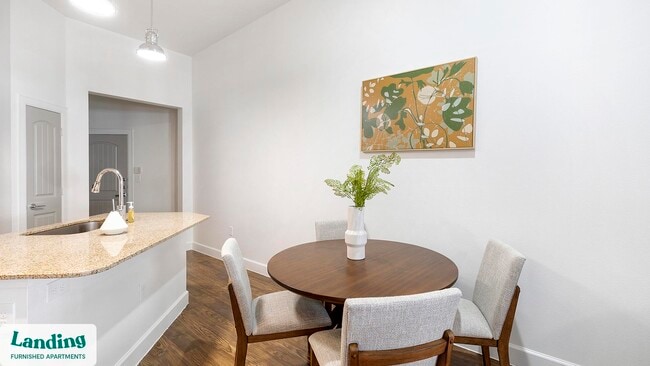 5275 Town and Country Blvd