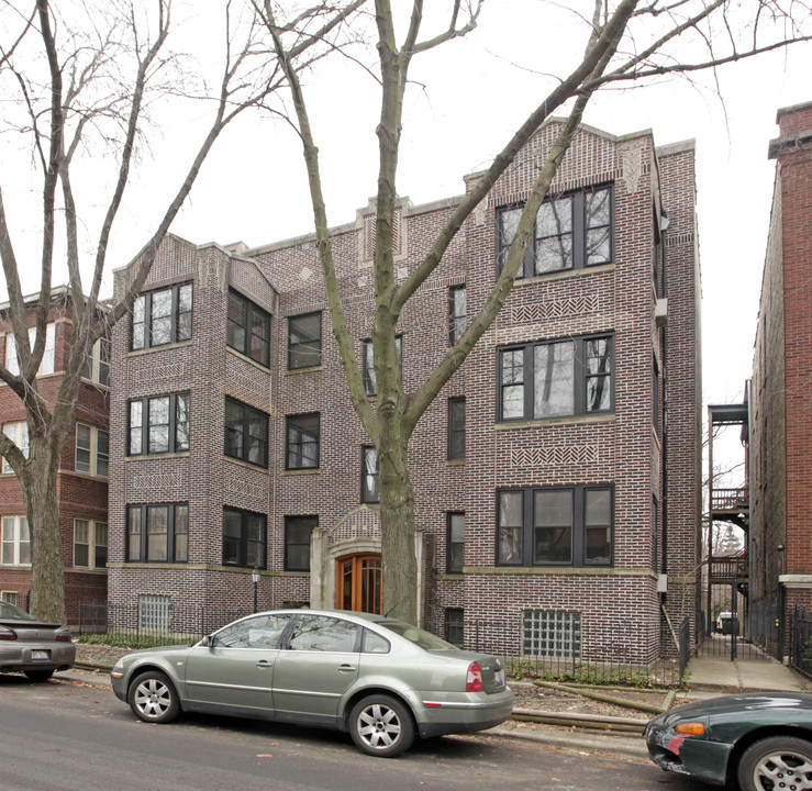 1441-1443 W Rosemont Ave in Chicago, IL - Building Photo