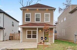 2140 18th Ave N in Nashville, TN - Building Photo