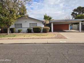 6111 N 22nd Dr in Phoenix, AZ - Building Photo - Building Photo