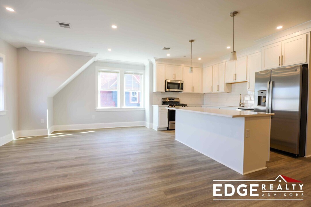 80 N Beacon St, Unit 6 in Boston, MA - Building Photo