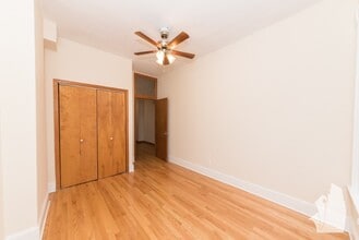 1206 W Wrightwood Ave, Unit 1BD in Chicago, IL - Building Photo - Building Photo