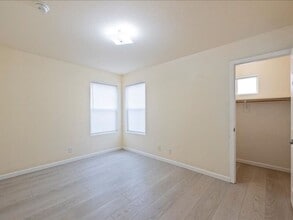 6405 Chapel Hill Blvd in Pasco, WA - Building Photo - Building Photo