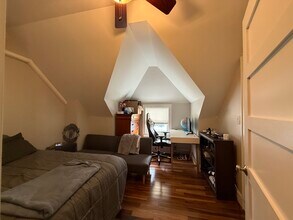 23 Falkland St, Unit 23 Falkland in Boston, MA - Foto de edificio - Building Photo