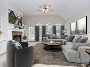 9901 Bundoran Dr in Austin, TX - Building Photo - Building Photo