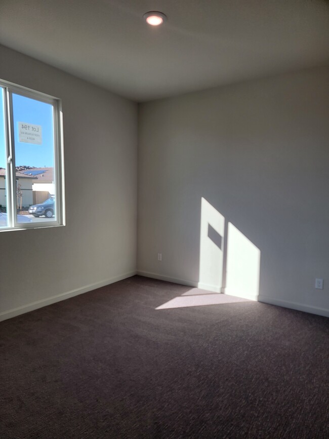 1920 Suisun Ave in Manteca, CA - Building Photo - Building Photo