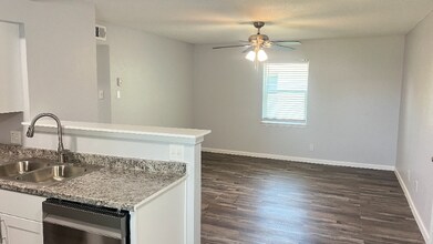 4620 Miller Ave in Fort Worth, TX - Building Photo - Building Photo
