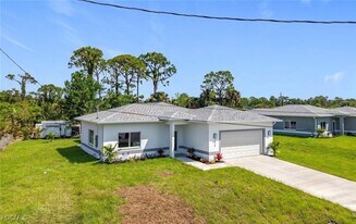 829 Wabash St in Lehigh Acres, FL - Building Photo