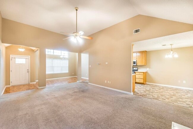 205 Carver Ct in Warner Robins, GA - Building Photo - Building Photo