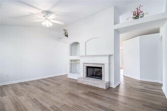 430 Fairlawn Dr in Stockbridge, GA - Building Photo - Building Photo