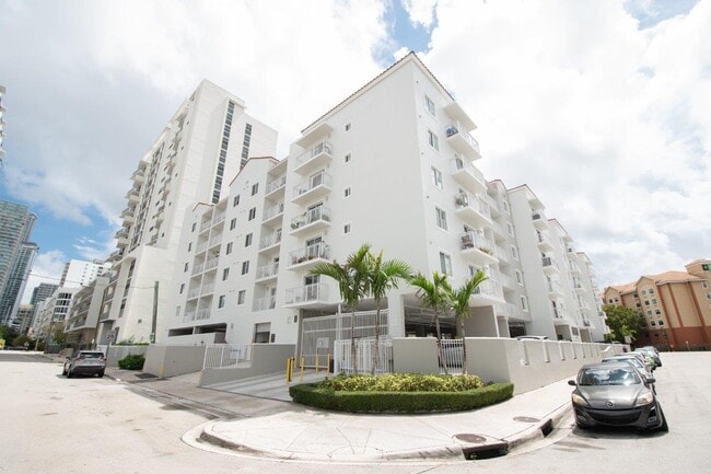 Legacy at Brickell in Miami, FL - Foto de edificio - Building Photo