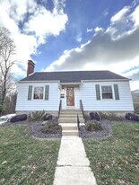 1304 Grand Ave in Edwardsville, IL - Building Photo