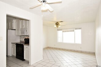 3477 E Cuadrilla Ln in Yuma, AZ - Building Photo - Building Photo