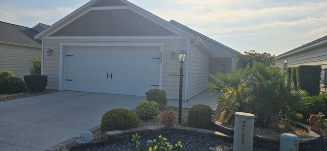 property at 5925 Cason Ct