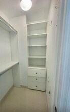 60 SW 13th St, Unit 2618 in Miami, FL - Building Photo - Building Photo