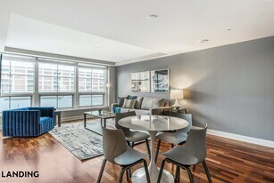 909 Mansion Dr in Frederick, MD - Building Photo