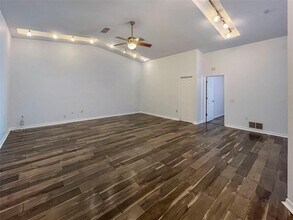 3957 Proctor Rd in Sarasota, FL - Building Photo - Building Photo