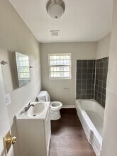 5301 Main St in Brighton, AL - Foto de edificio - Building Photo