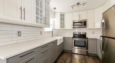 11408 N Manning Ave in Kansas City, MO - Building Photo - Building Photo