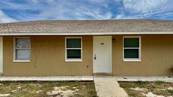 282 Century Blvd in Auburndale, FL - Building Photo
