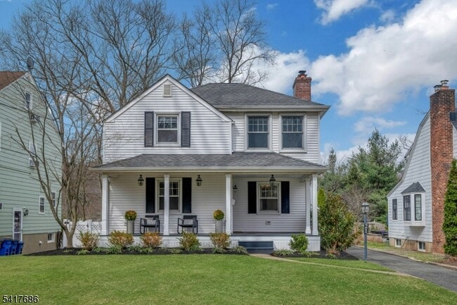 property at 21 Ridgedale Ave