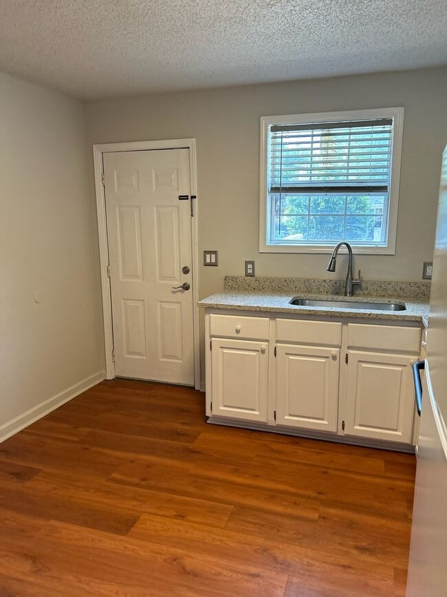 3625 Hickory St in Columbia, SC - Building Photo - Building Photo