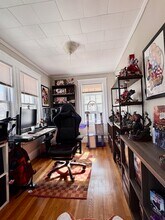 894 Fellsway, Unit 2 in Medford, MA - Building Photo - Building Photo