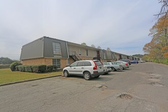 Palms at Center Point in Center Point, AL - Building Photo - Building Photo
