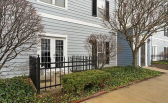 12863 Tradd St, Unit 12863 Tradd Street Apt 1C in Carmel, IN - Foto de edificio - Building Photo