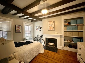 4 Champney Pl in Boston, MA - Building Photo - Building Photo