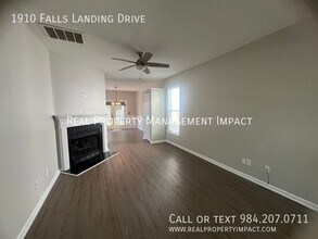 1910 Falls Landing Dr in Raleigh, NC - Building Photo - Building Photo