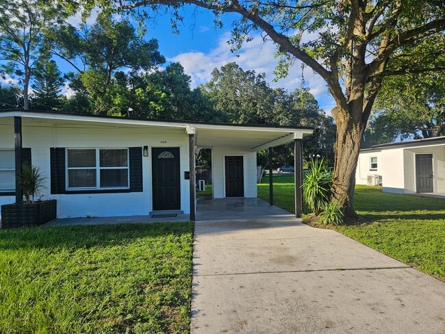 property at 1105 E South St
