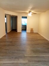 11700 Park Blvd, Unit 104 in Seminole, FL - Foto de edificio - Building Photo