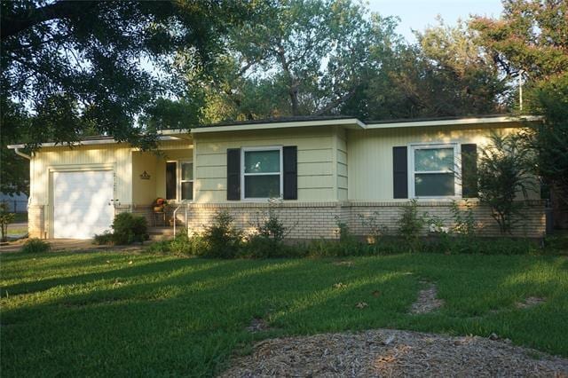 property at 2121 N Alexander St